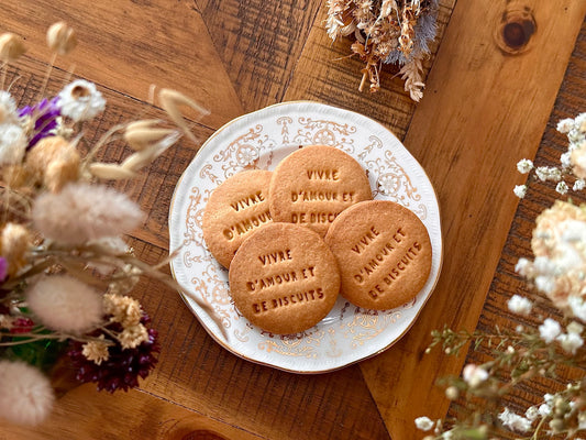 VIVRE D'AMOUR ET DE BISCUITS